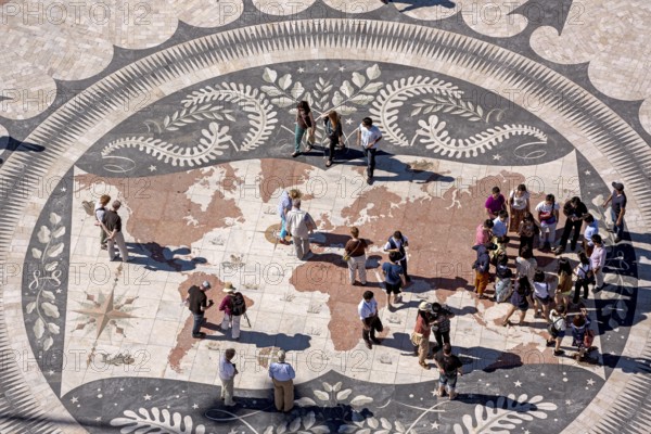 The large compass in the pavement in front of the Monumento a Los Descubrimientos, Lisbon, District