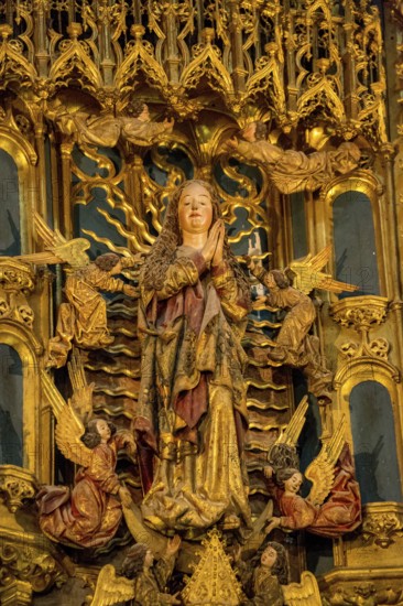 Altar, Old Cathedral (Sé Velha) in the historic centre of Coimbra, Coimbra, Coimbra district,