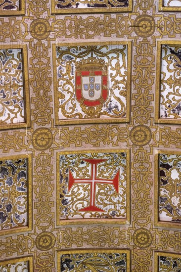 Hall with coffered ceiling and flag of historical Portugal, Fortress of Tomar, Castle of the