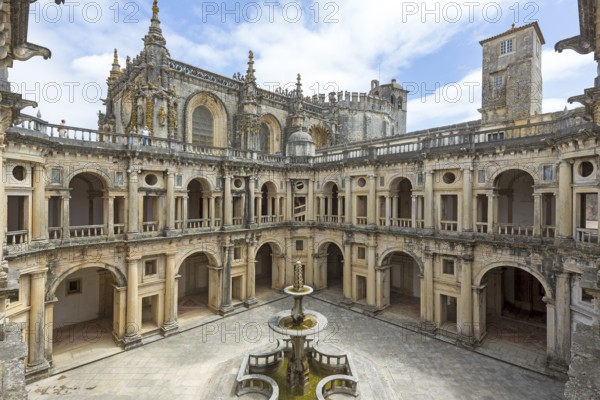 Great Cloister of Diogo do Torralva, Fortress of Tomar, Castle of the Knights Templar, Templars,
