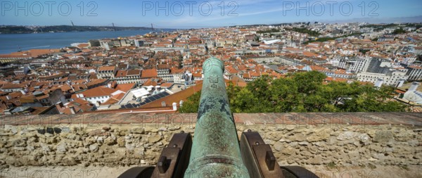 Medieval cannon, view from the castle Castelo de São Jorge to the old town of Lisbon, Lisbon,