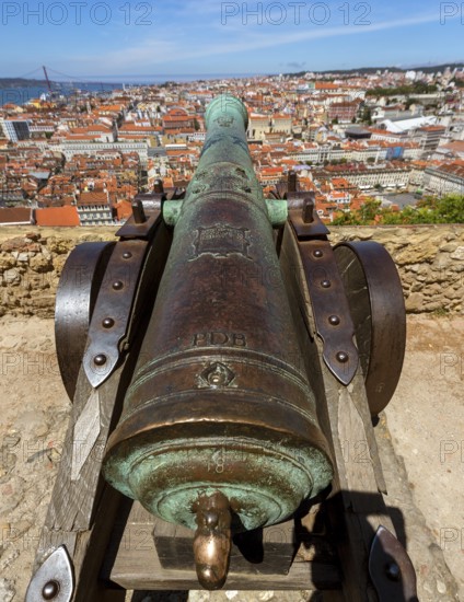 View from the castle Castelo de São Jorge to the old town of Lisbon, Lisbon, Lisbon district,