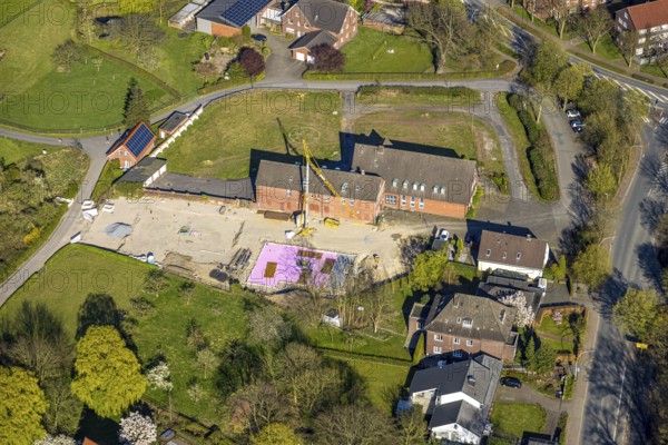 Aerial view, Dorfkrug with construction site on Dorfstraße, planned buildings on the Kreutzkamp