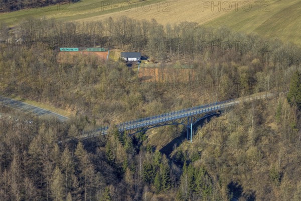 Aerial view, pedestrian bridge Pallottinerweg over the federal road B54 in the forest area, tennis