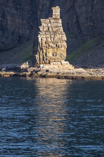 Finnkjerka rock formation, Kjøllefjord, Finnmark, Norway, Scandinavia, Europe, adventure trip,
