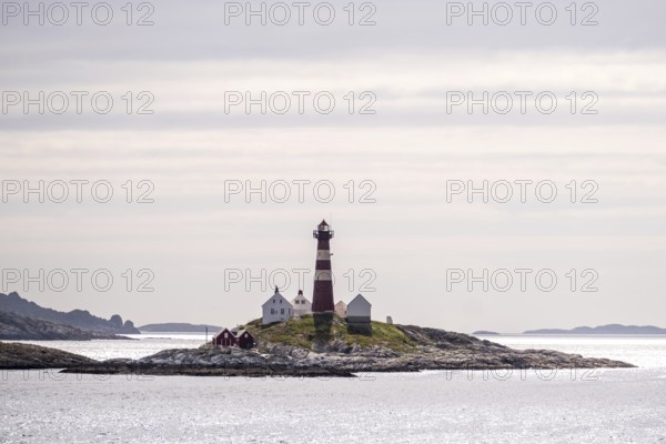 Landegode Fyr lighthouse, EgglesÃ¸ya skerry, Landegode, Nordland, Norway, Scandinavia, Europe,