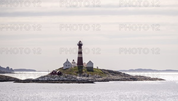 Landegode Fyr lighthouse, EgglesÃ¸ya skerry, Landegode, Nordland, Norway, Scandinavia, Europe,