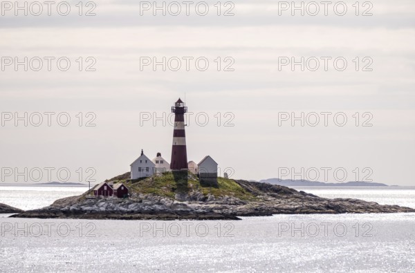 Landegode Fyr lighthouse, EgglesÃ¸ya skerry, Landegode, Nordland, Norway, Scandinavia, Europe,