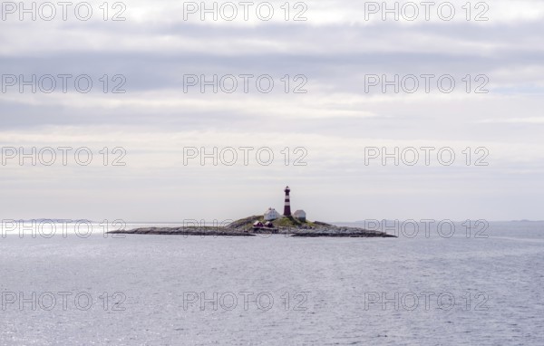 Landegode Fyr lighthouse, EgglesÃ¸ya skerry, Landegode, Nordland, Norway, Scandinavia, Europe,