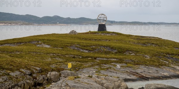 Arctic Circle Globe, Vikingen Island, Tonnes, Nordland, Norway, Scandinavia, Europe, adventure