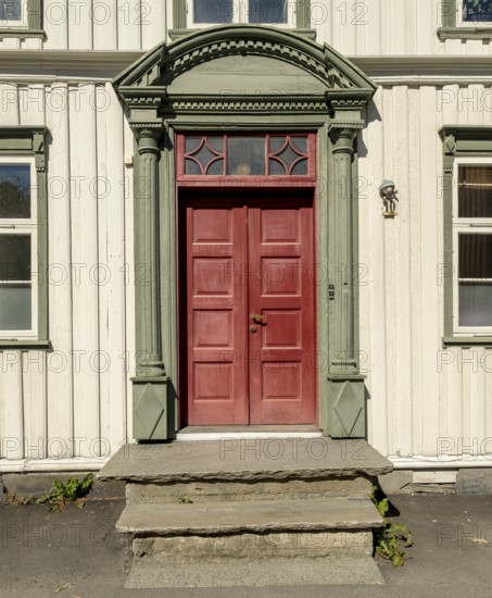 Shapes and colours, picturesque doors and windows, Nedre Bakklandet, Nygata Street, Trondheim,