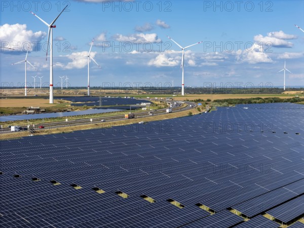 86, 5 MW peak ground-mounted photovoltaic systems, from RWE, with over 141, 000 solar modules, on a
