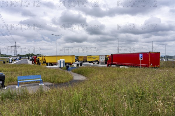 New large service area for trucks on the A1 motorway, largest parking area for trucks in North