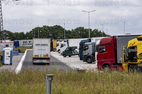 New large service area for trucks on the A1 motorway, largest parking area for trucks in North