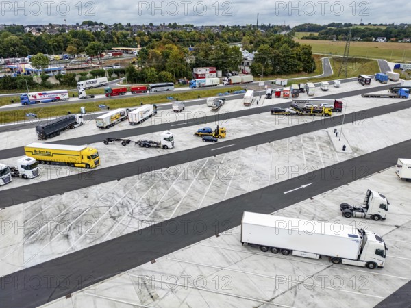 New large service area for trucks on the A1 motorway, largest parking area for trucks in North
