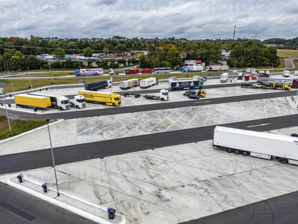 New large service area for trucks on the A1 motorway, largest parking area for trucks in North