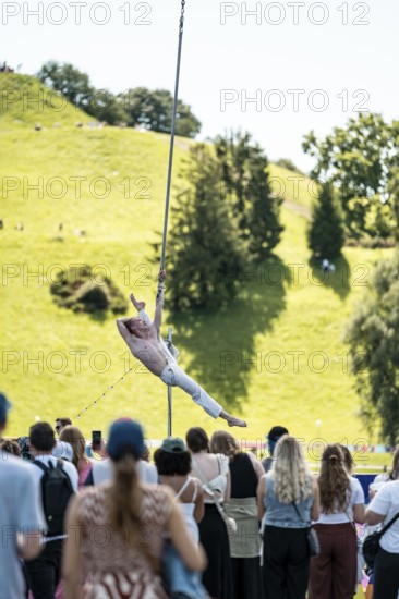 Vertical tightrope walkers at the Superbloom Festival, Day 2 in the Olympic Park, Munich, 31-08