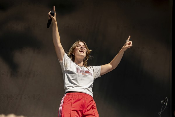 Eva Briegel, singer of the band Juli at the Superbloom Festival, day 2 in the Olympiapark, Munich,
