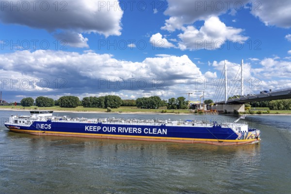 INEOS gas tankers transport butane gas from the ARA area, Antwerp-Rotterdam-Amsterdam, to the Ineos