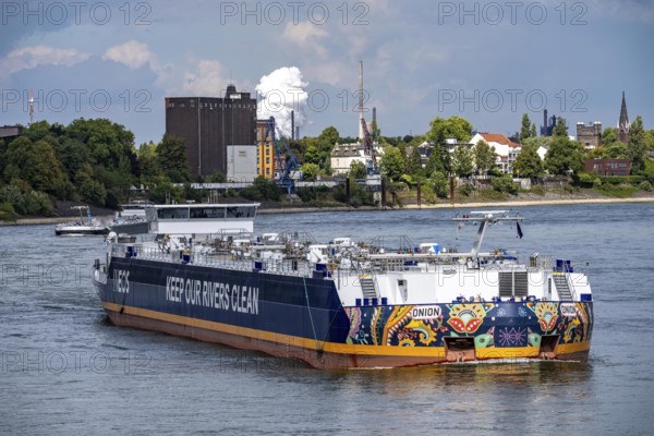 INEOS gas tankers transport butane gas from the ARA area, Antwerp-Rotterdam-Amsterdam, to the Ineos