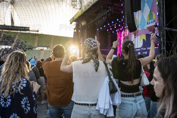 Visitors celebrate during Nelly Furtado's performance at the Superbloom Festival, Day 1 at the