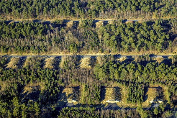 Aerial photo, Keller Pyro, storage facility for rent in Olfen, forest area Hullerner Straße,