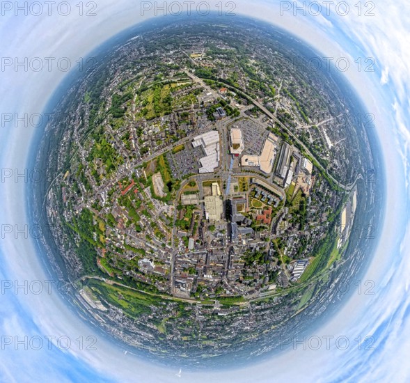 Aerial view, district Sterkrade, Bahnhofstraße shopping centre Sterkrader Tor with car park,