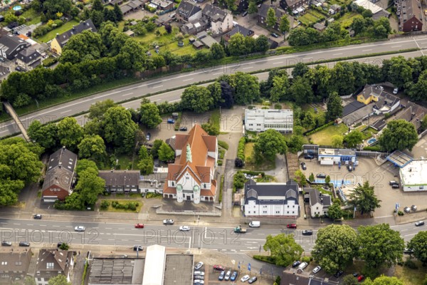 Aerial view, catholic church St. Bernardus, Tackenberg West, Oberhausen, Ruhr area, North