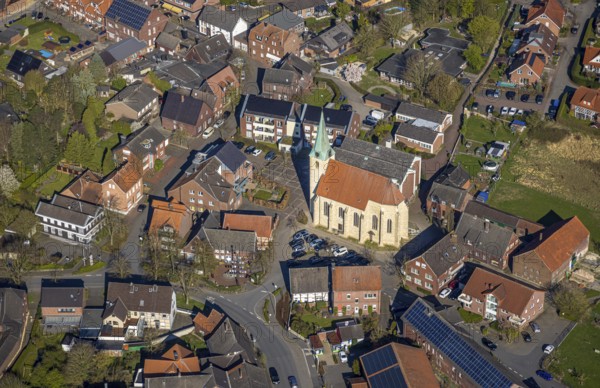 Aerial view, St. Pankratius Catholic Church in the town centre, Südkirchen, Nordkirchen,