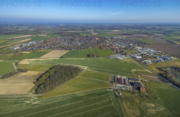 Aerial view, distant view and residential area, local view Südkirchen, right commercial area