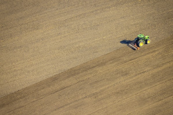 Aerial view, agricultural work with tractor on a field on Ascheberger Straße, Capelle, Nordkirchen,