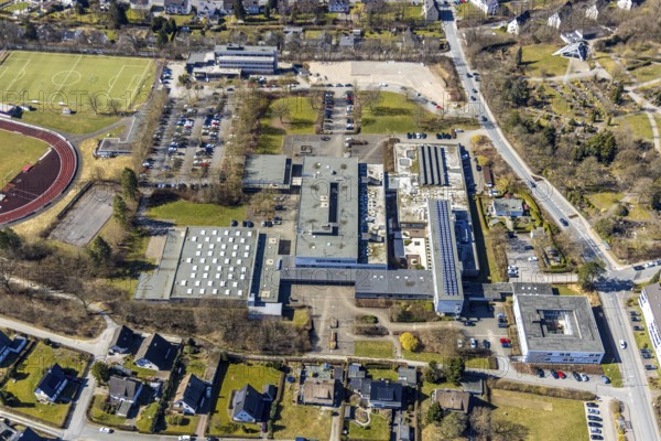 Aerial photo, Berufskolleg Meschede des HSK Hochsauerlandkreis, right Chamber of Agriculture North