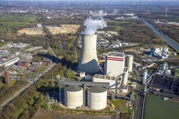 Aerial view, Trianel Kohlekraftwerk Lünen GmbH with smoking cooling tower, Lippholthausen, Lünen,