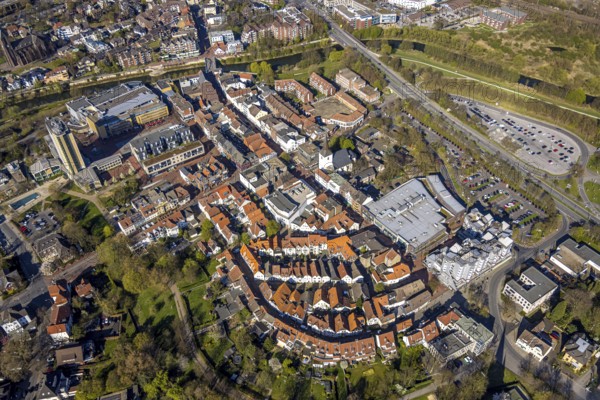 Aerial view, town view pedestrian zone Lange Straße, shopping centre at Christinentor with office