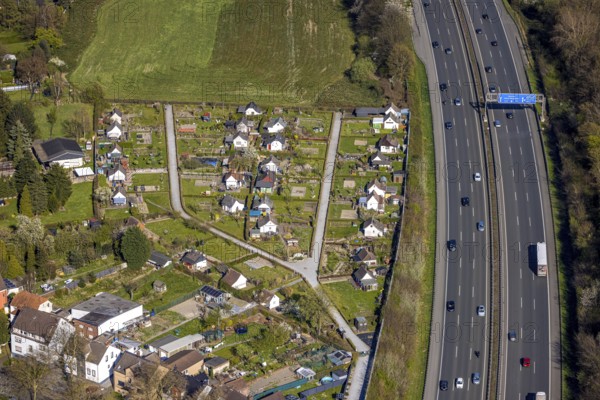 Aerial view, motorway A2 and KGV allotment garden association Lünen-Süd e.V., Altenderne, Lünen,