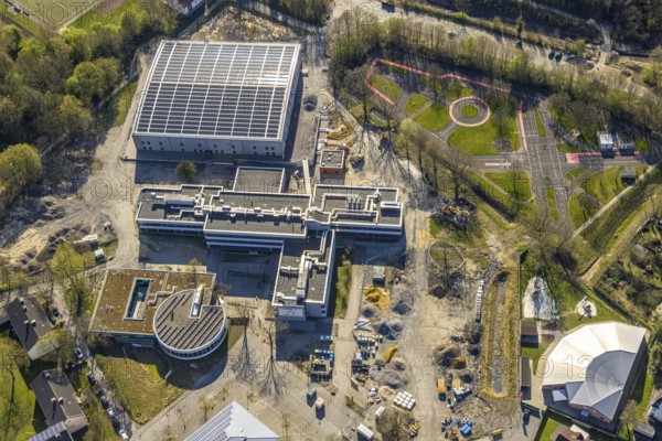 Aerial view, Käthe-Kollwitz comprehensive school and sports hall, semicircular Johanniter day care