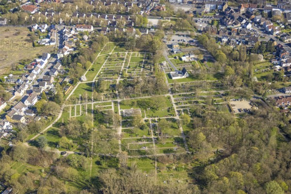 Aerial view, cemetery south cemetery, Lünen, Ruhr area, North Rhine-Westphalia, Germany, DE,