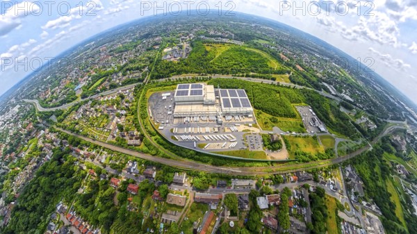 Nordfrost GmbH, transport logistics and warehouse logistics with trade logistics, roof with solar