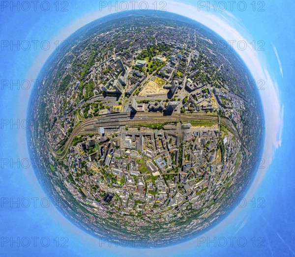 Aerial view, City Essen Mitte with shopping centre Bahnhofstraße, Campus Essen, construction site