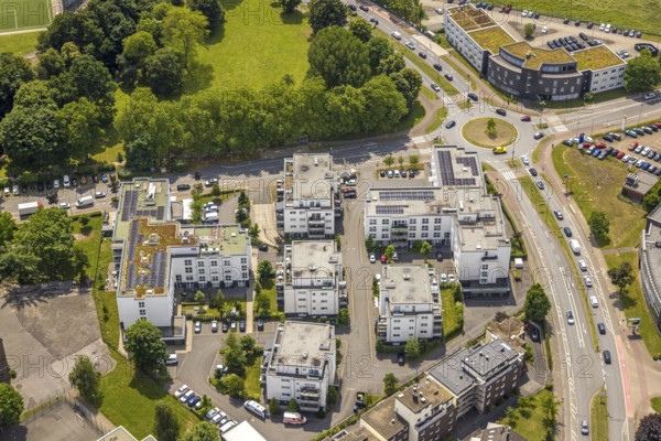 Aerial view, senior citizens' campus Protea Wohnen Am Schloss, roundabout Westring and