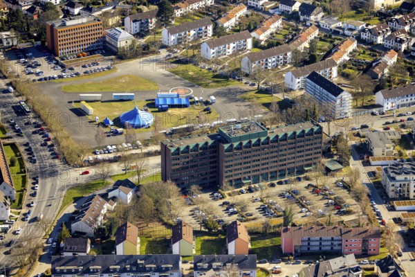 Aerial photo, Hagen police headquarters, Circus Verona tents on Otto-Ackermann-Platz, Altenhagen,