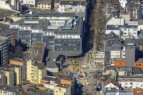 Aerial view, Robert-Brauner-Platz with Stadt Forum Herne, pedestrian zone Bahnhofstraße with