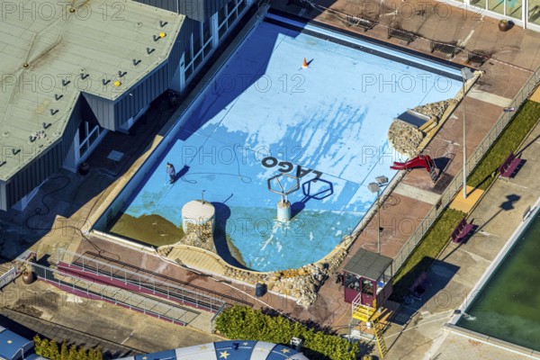 Aerial view, LAGO Die Therme, swimming pool outdoor pool and wellness centre, Börnig, Herne, Ruhr