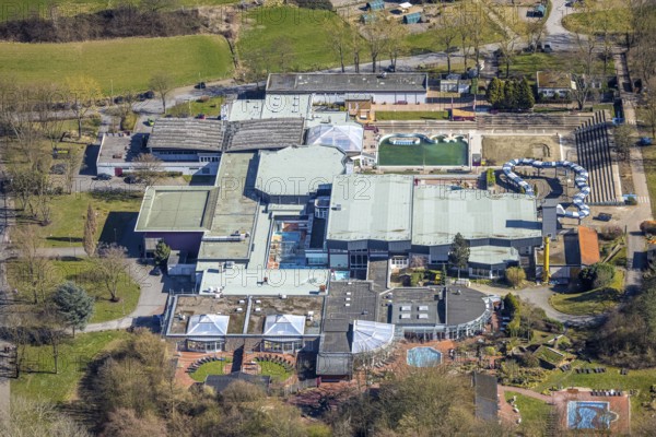 Aerial view, LAGO Die Therme, swimming pool outdoor pool and wellness centre, Börnig, Herne, Ruhr
