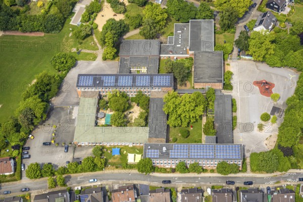 Aerial photo, Community primary school GGS Oberwinzerfeld with roof with solar panels, AWO day care