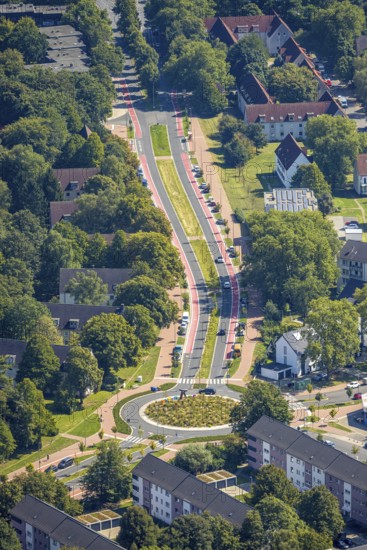 Aerial view, road traffic and planted roundabout Horster Straße and Wiesmannstraße, red marked