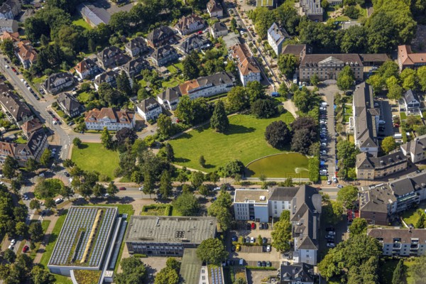 Aerial view, residential area at Jovyplatz park and pond, Gladbeck police station, kreativAmt