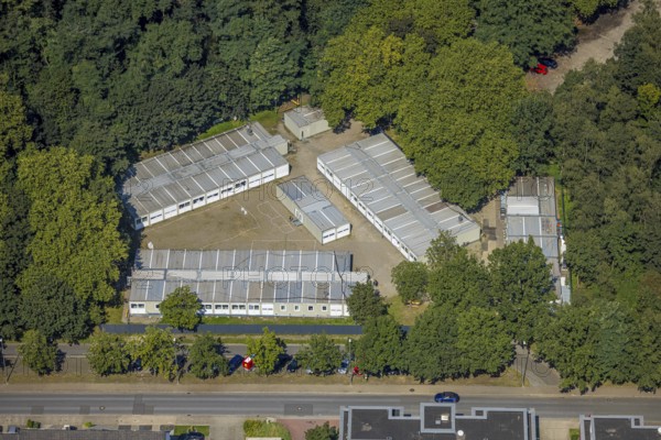 Aerial view, Central Accommodation Centre (ZUE) for refugees, Festwiese and Festplatz, Butendorf,