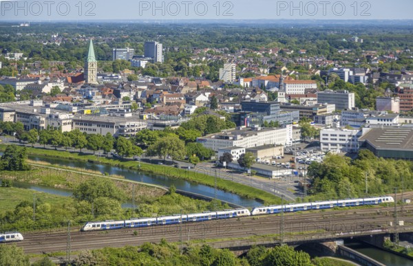 Aerial view, view from the Datteln-Hamm canal to the city centre, Allee-Center and Pauluskirche,