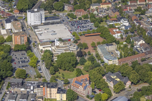 Aerial view, Rathaus-Center and Höveler Markt, Bürgeramt Terrassenhaus, car parks, Bockum-Hövel,